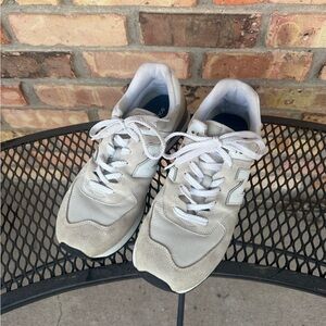 New Balance 574 classic men’s 11, women’s 12.5